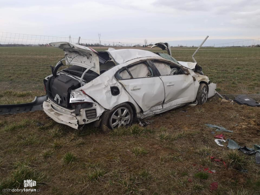 Wypadek z udziałem volvo na A1