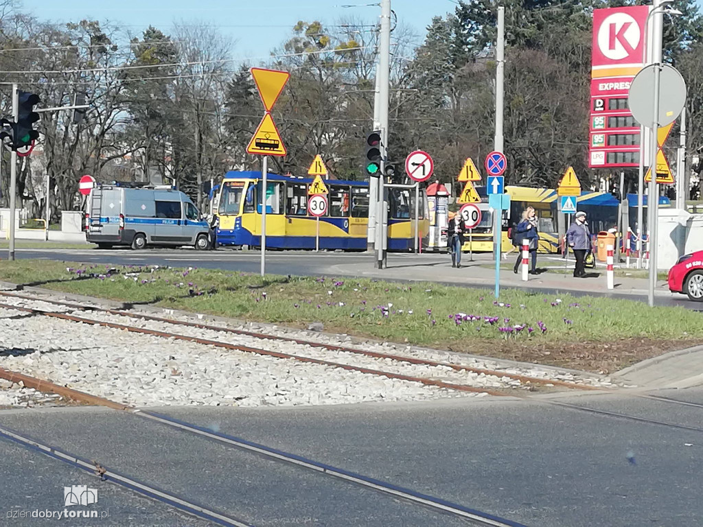 Tramwaj potrącił kobietę w centrum miasta