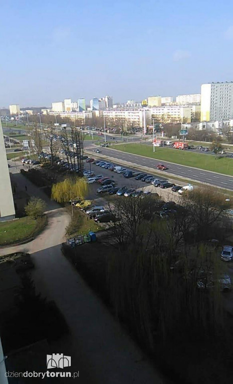 Zderzenie dwóch aut na Sz. Lubickiej