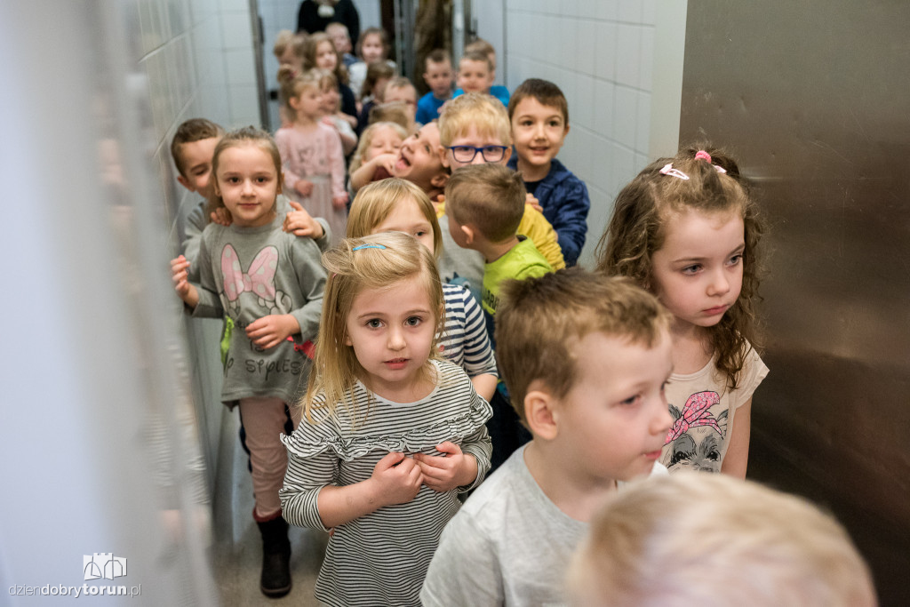 Spotkanie dzieci z szefem kuchni