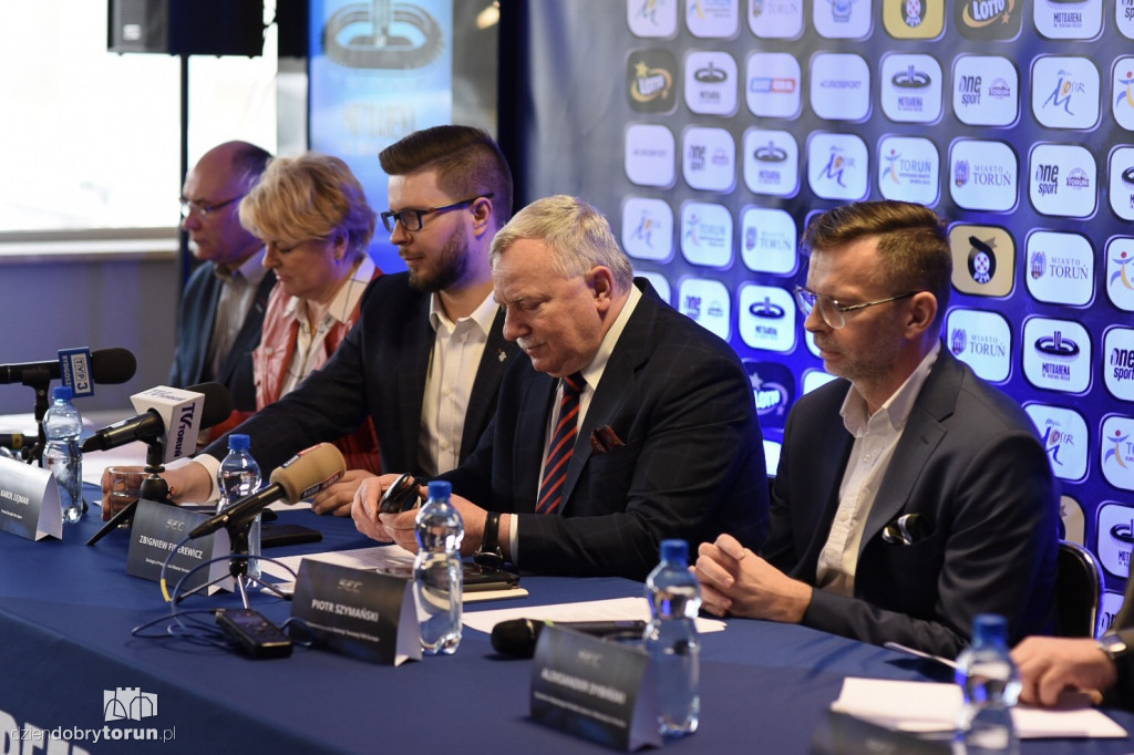 Konferencja na Motoarenie
