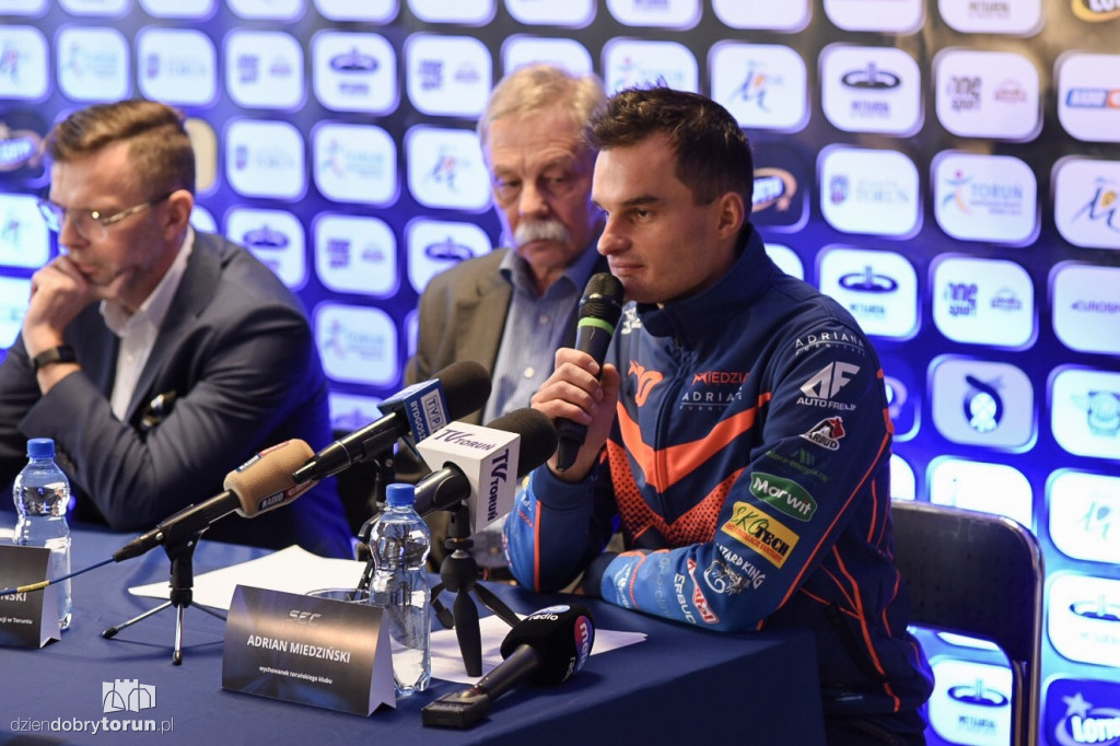 Konferencja na Motoarenie