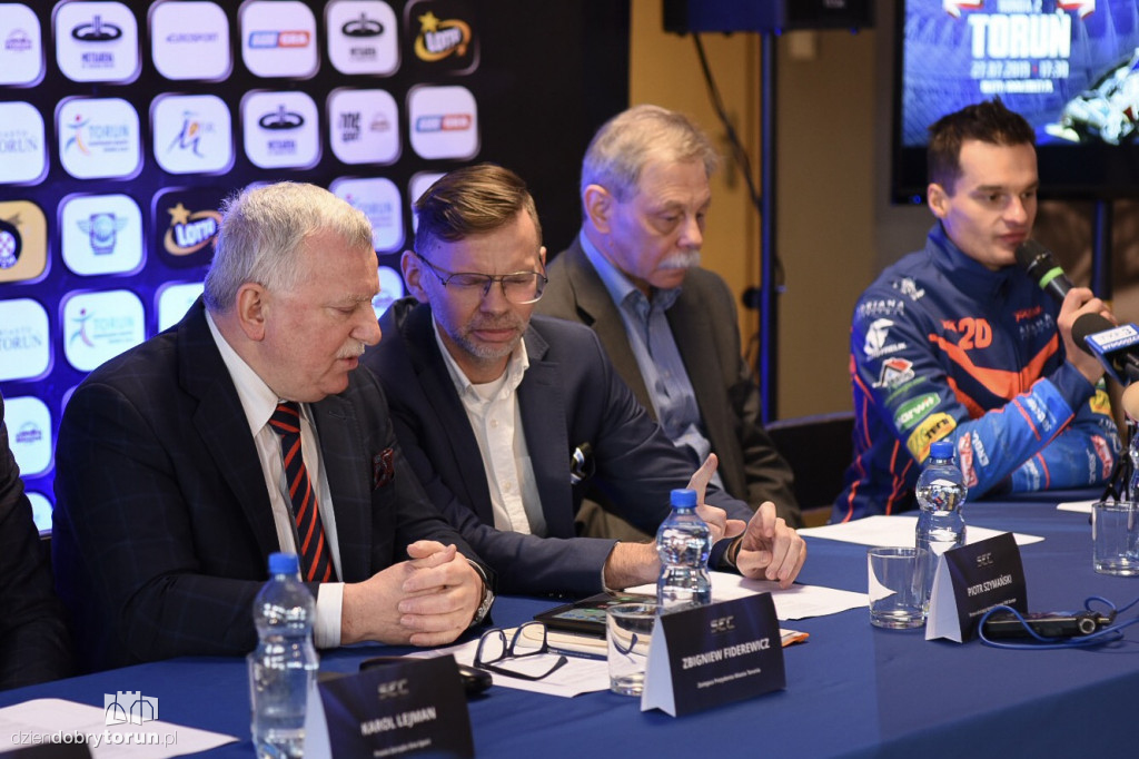 Konferencja na Motoarenie