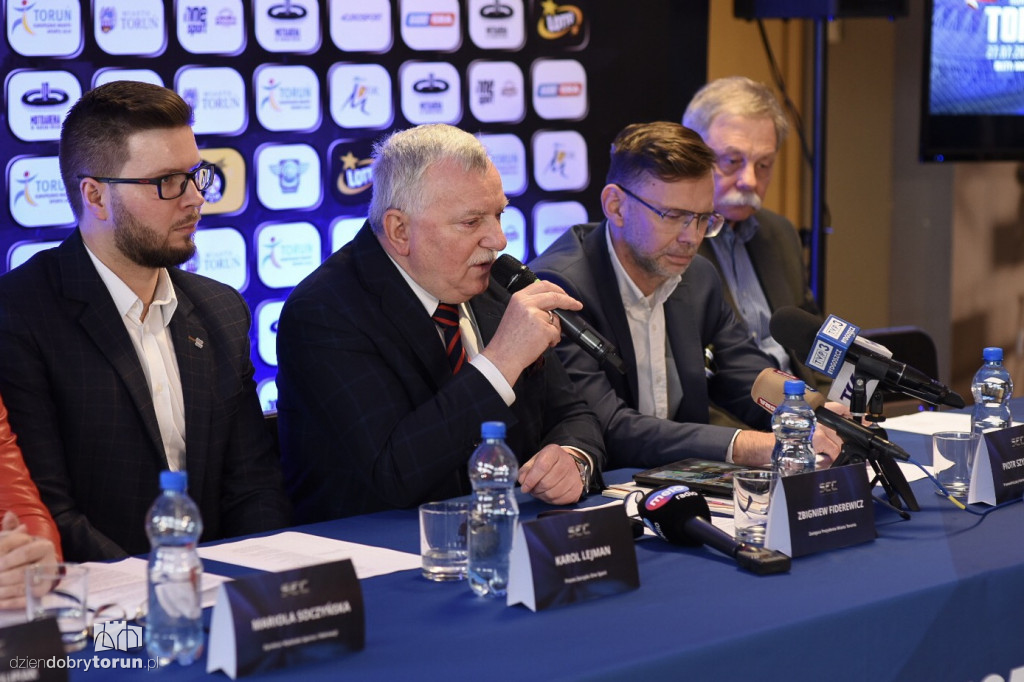 Konferencja na Motoarenie