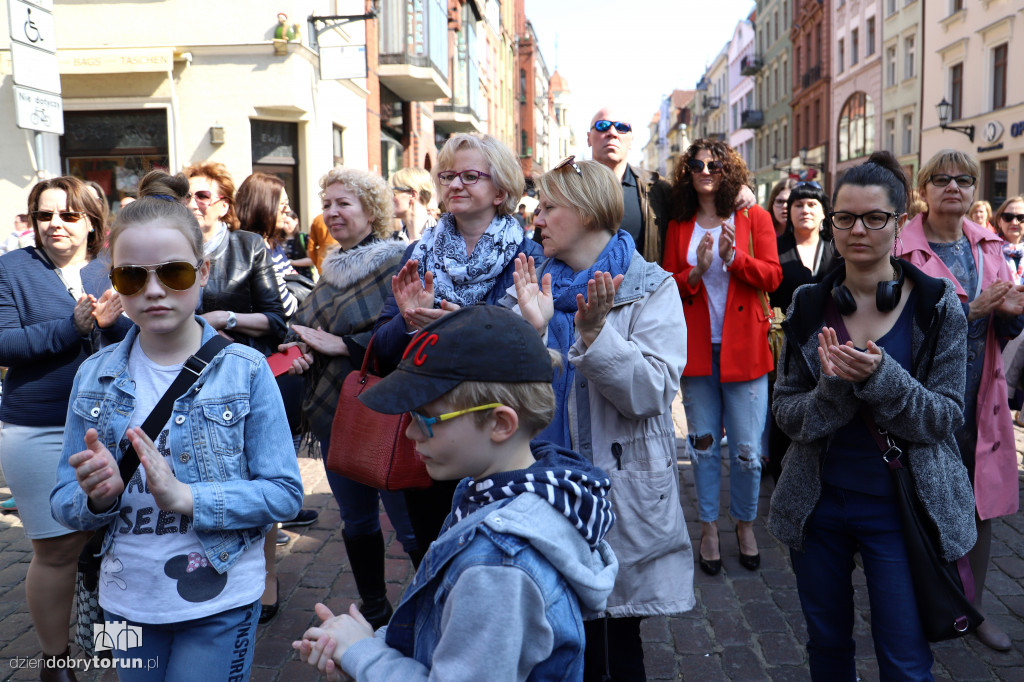 Protest ,,Wspieram nauczycieli''