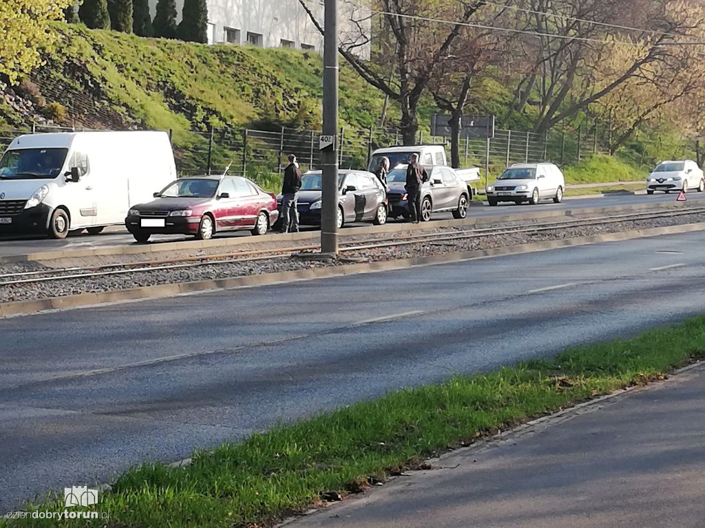 Kolizja koło dworca miasto PKP