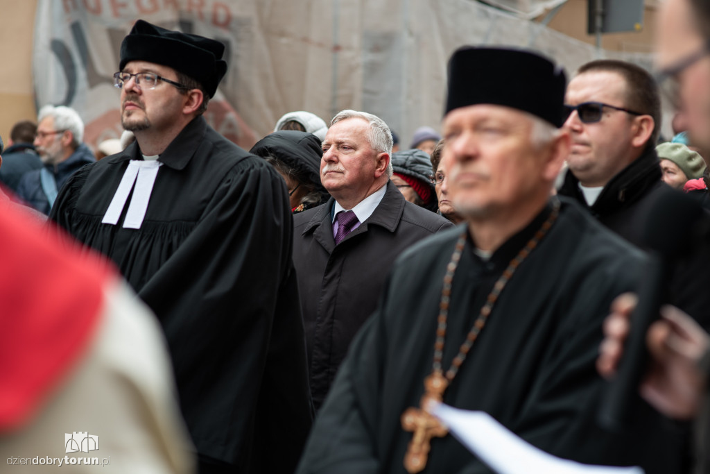 Droga Krzyżowa przeszła ulicami Torunia