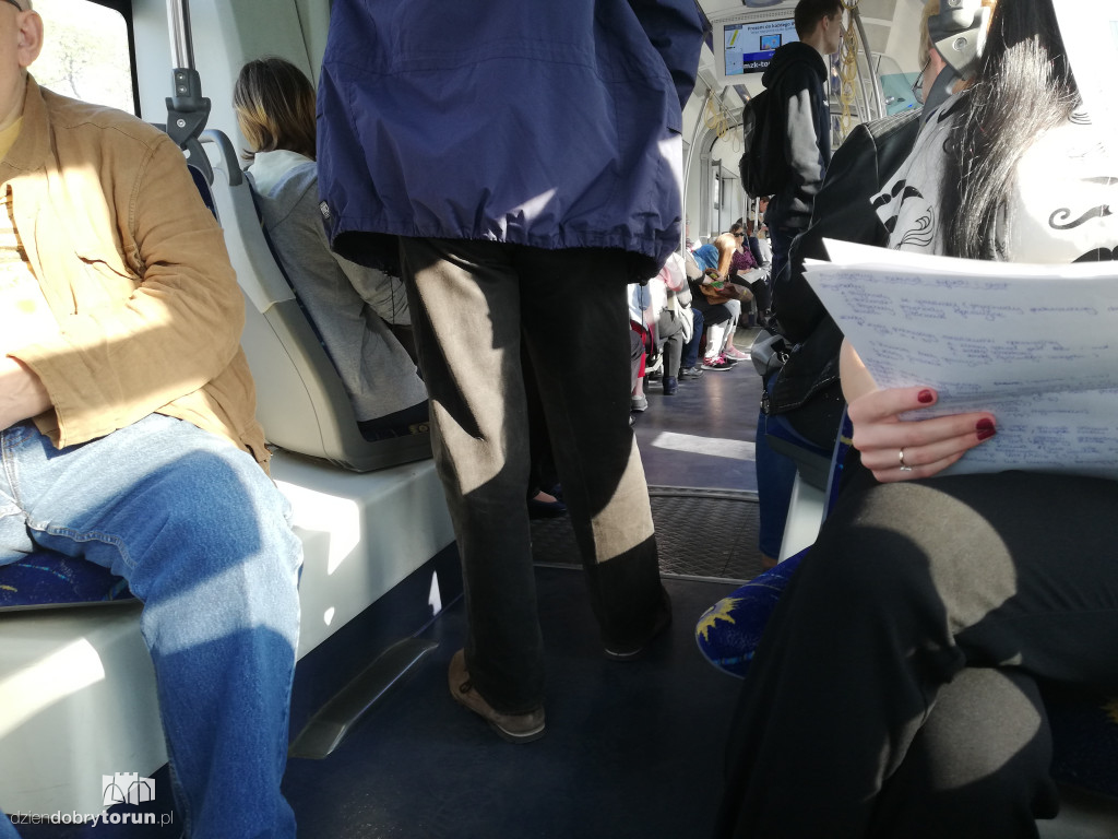Policja i straż z interwencją na Rubinkowie