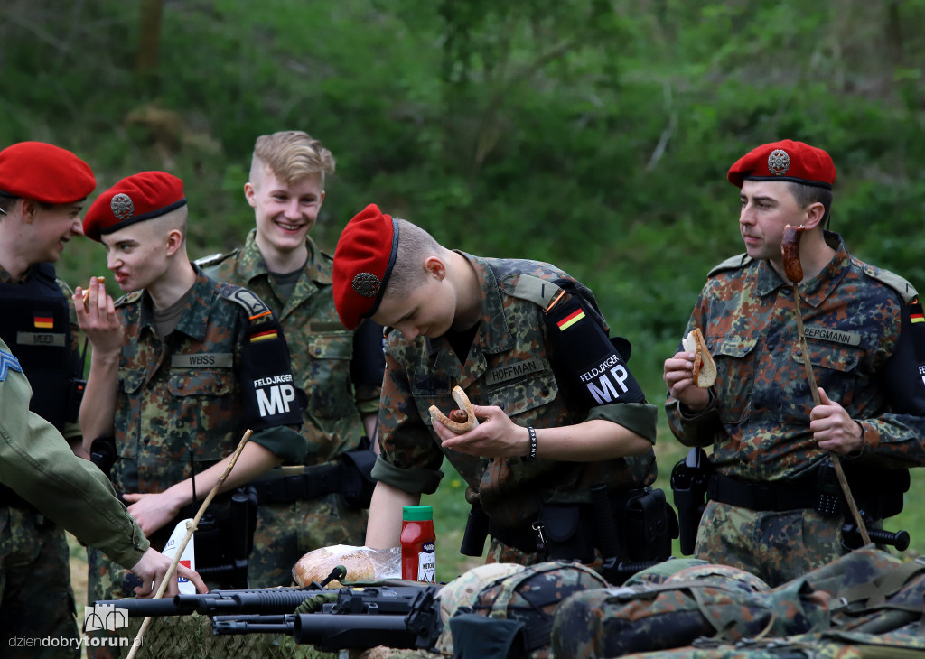 Majówka z historią na Zamku Dybowskim