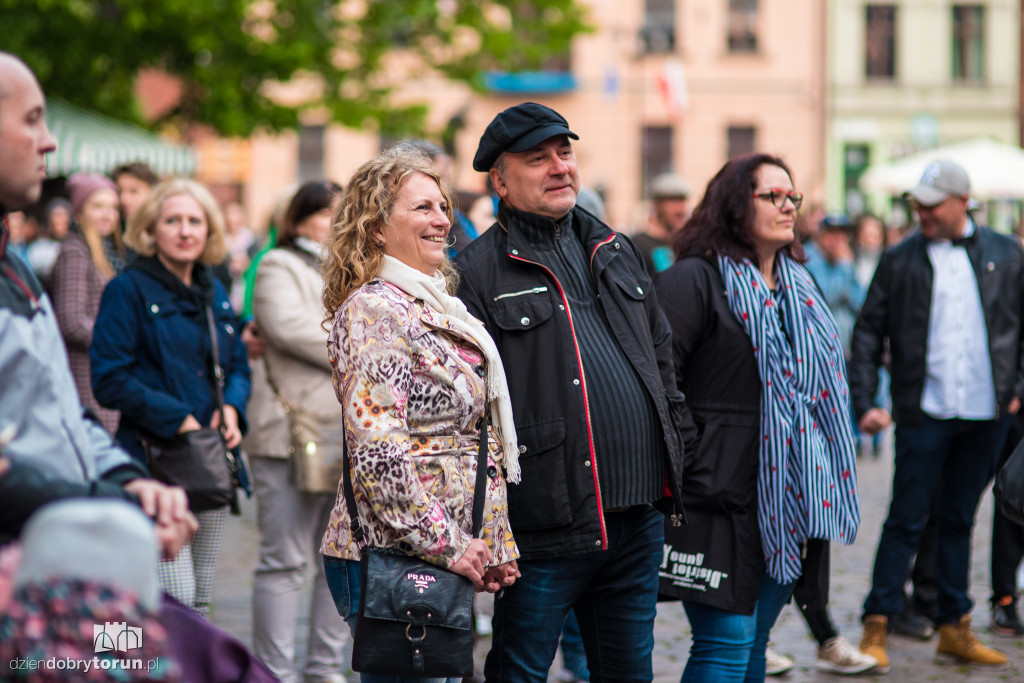 Koncert zespołu Pudelsi na starówce