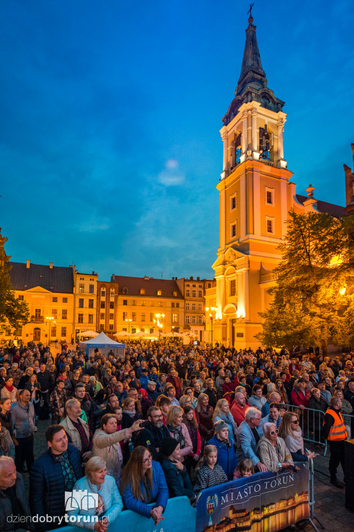 Koncert zespołu Pudelsi na starówce