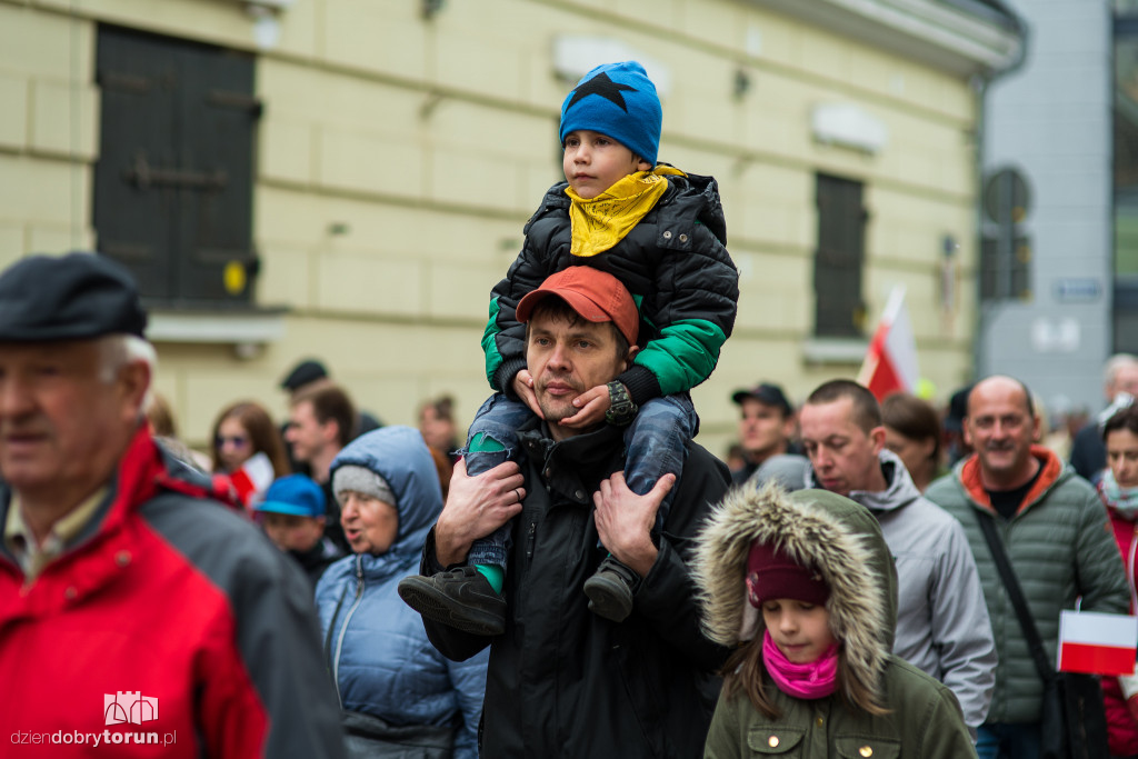Dzień Flagi - Uroczystość wojskowa