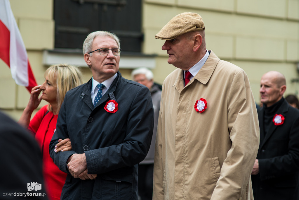 Dzień Flagi - Uroczystość wojskowa