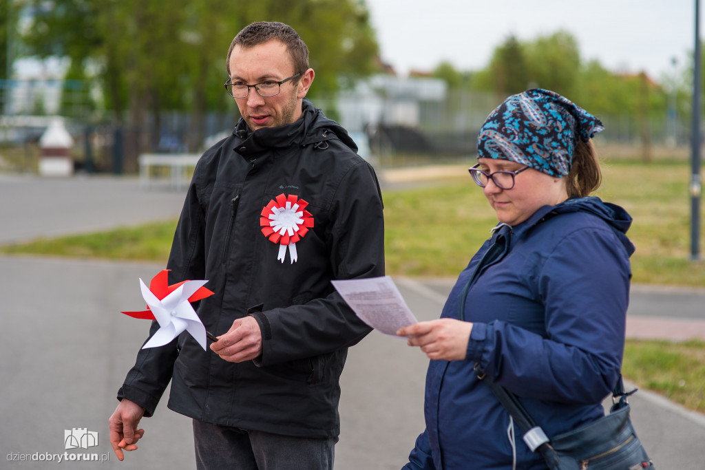 Wspólne malowanie flagi
