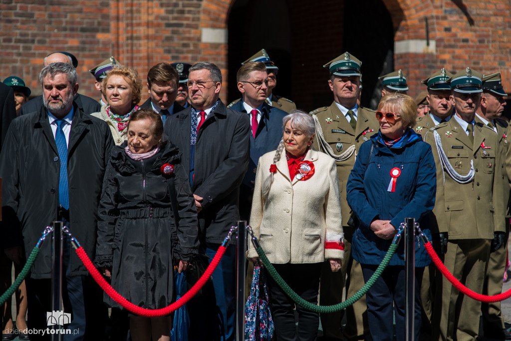 Uroczystość wojskowa na Starym Rynku