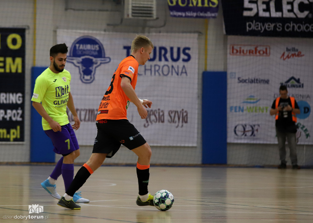 FC Toruń 3 : 3 Piast Gliwice