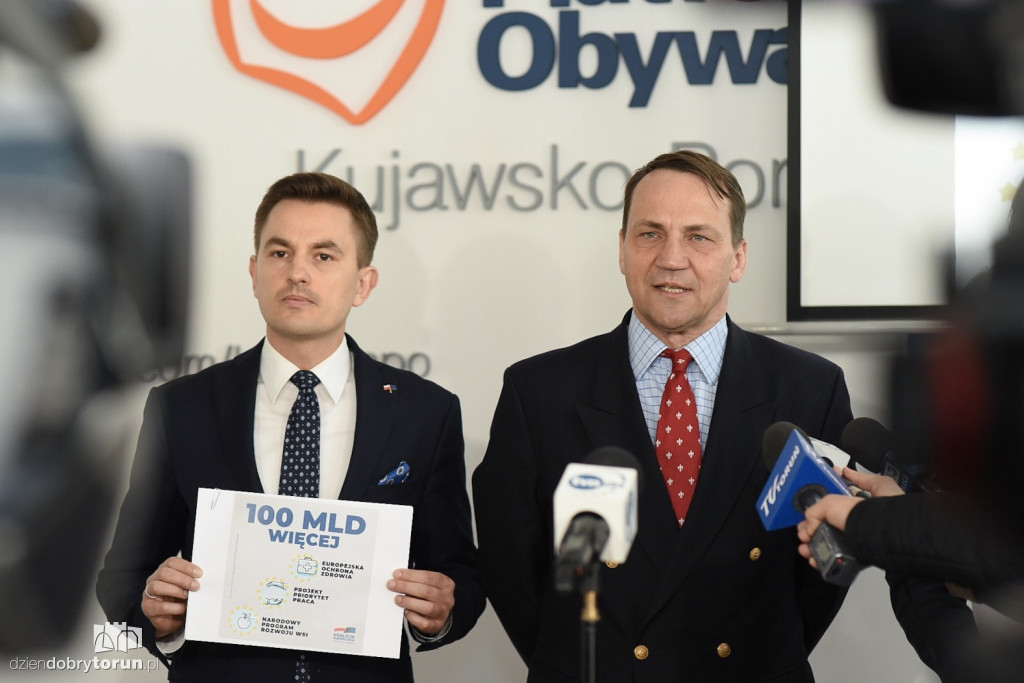 Konferencja ministra Sikorskiego