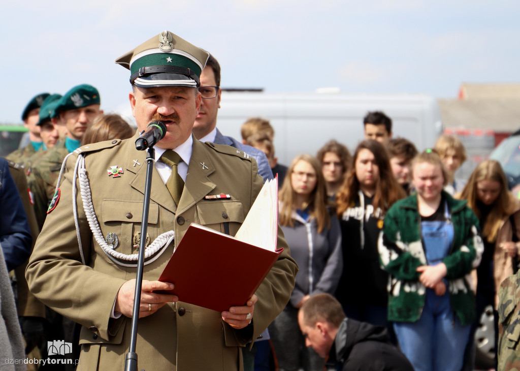 Odsłonięcie obelisku na toruńskich Glinkach