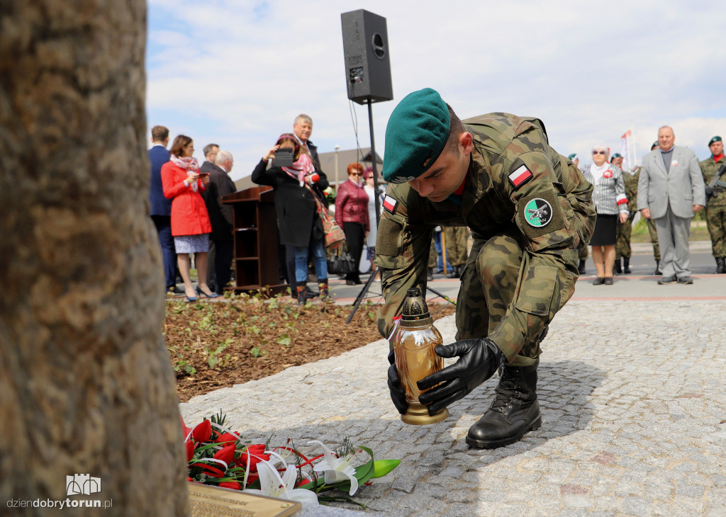 Odsłonięcie obelisku na toruńskich Glinkach