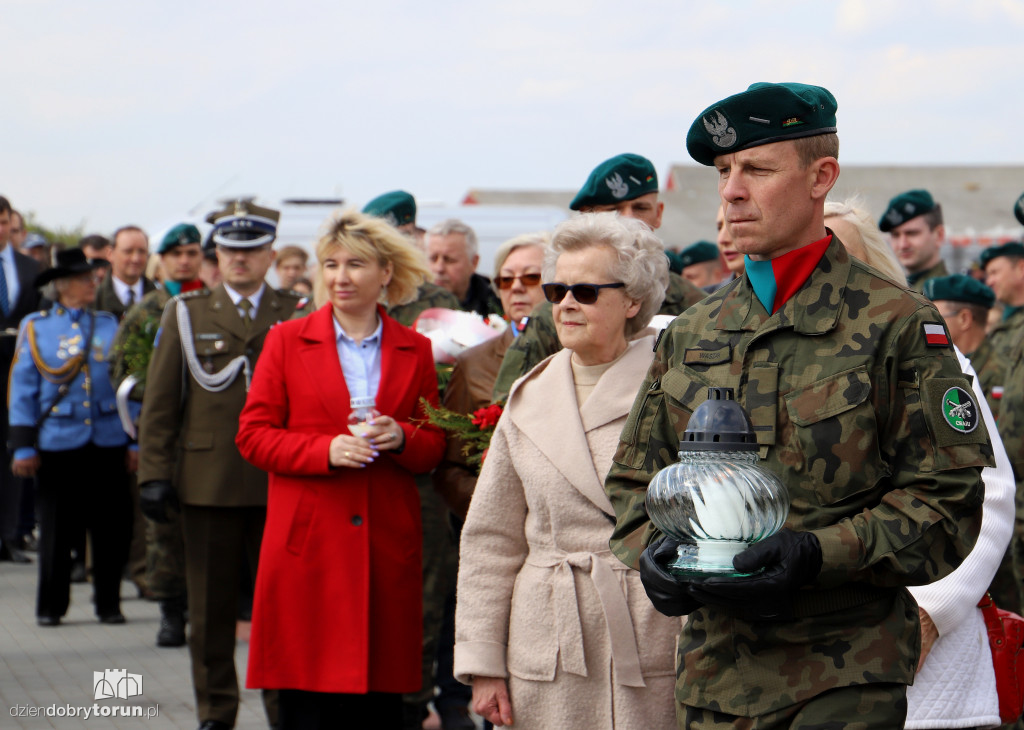 Odsłonięcie obelisku na toruńskich Glinkach