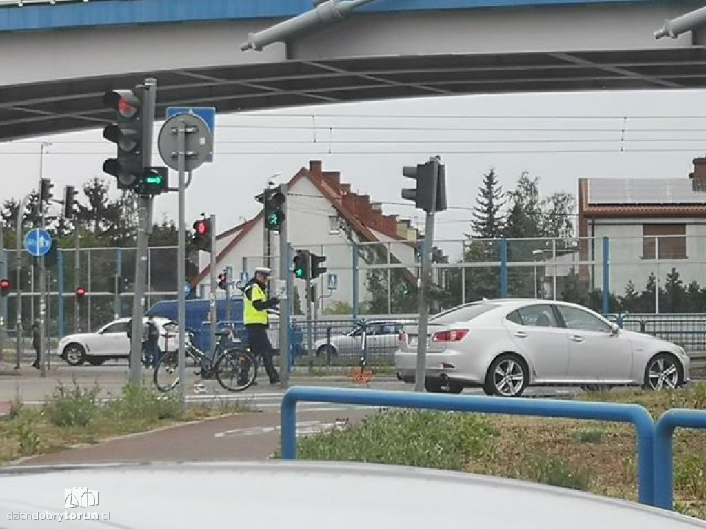 Potrącenie rowerzysty na placu Daszyńskiego