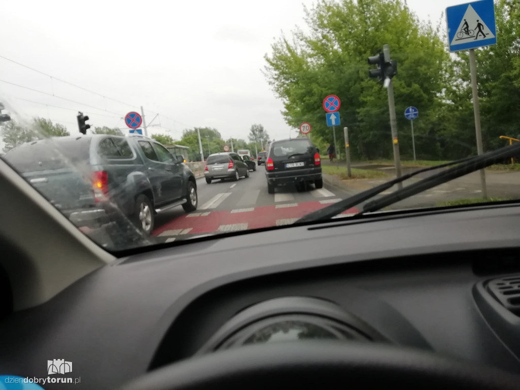Kolizja dwóch aut na Skłodowskiej