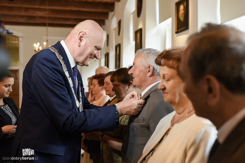 Prezydent wręczył medale seniorom