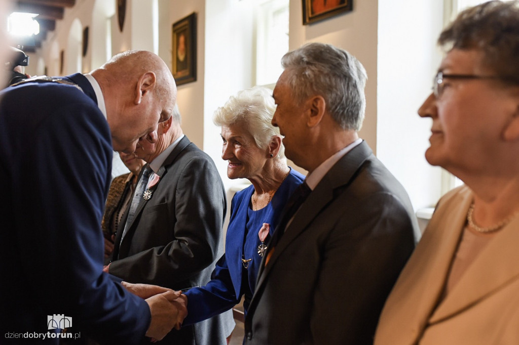 Prezydent wręczył medale seniorom