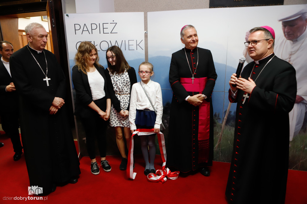 Wyjątkowa wystawa zdjęć JP II