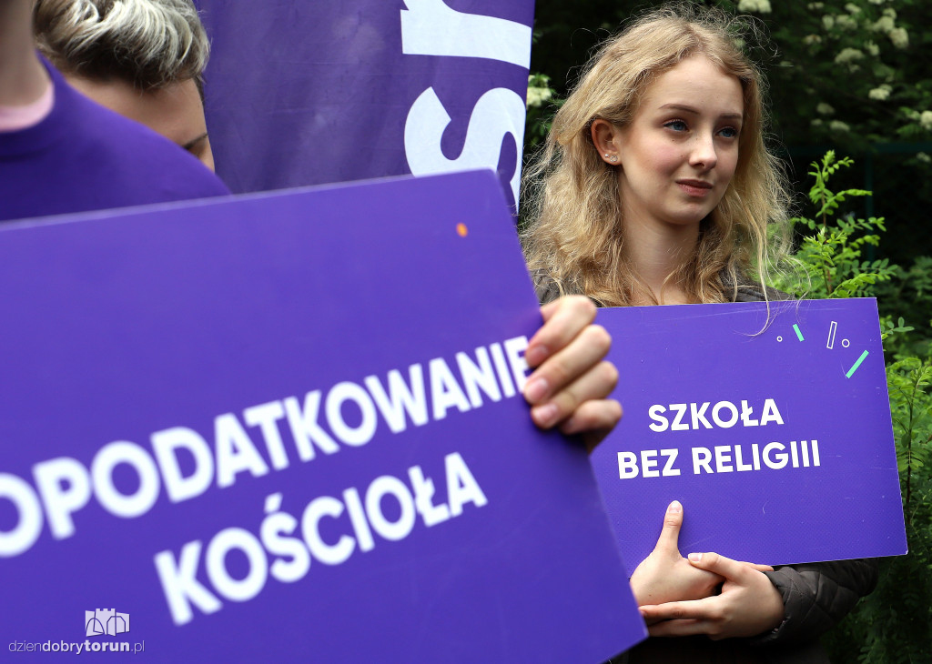 Konferencja Roberta Biedronia w Toruniu
