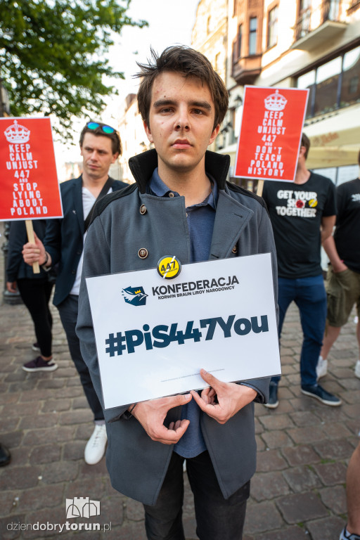 Pikieta #stop447 pod Kopernikiem