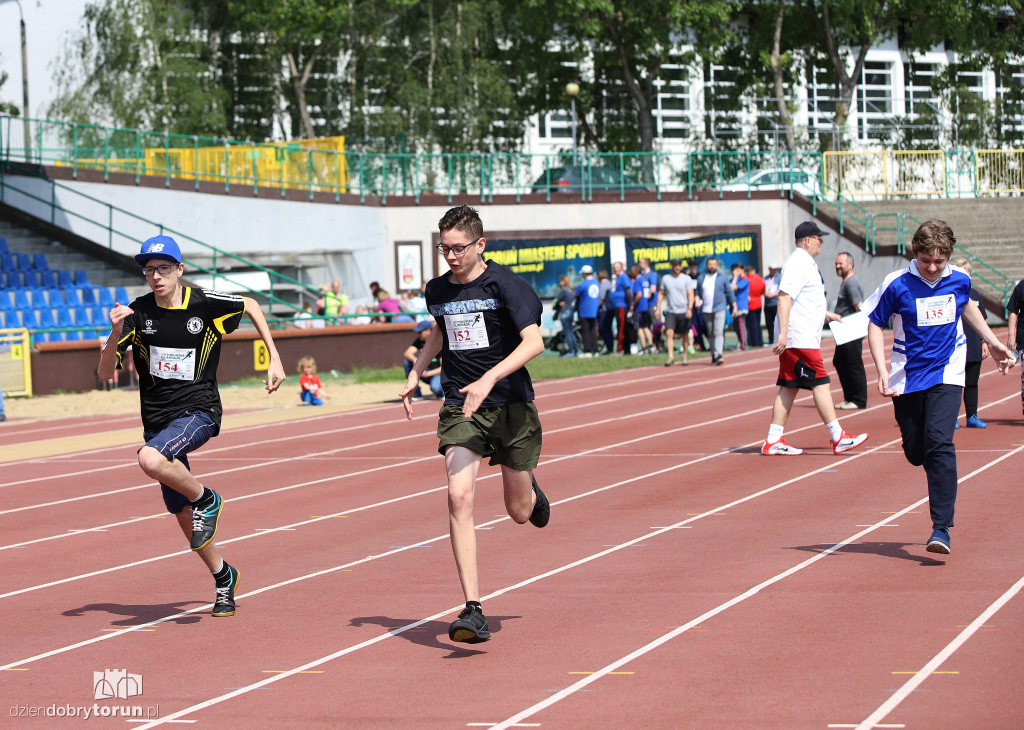Olimpiada niepełnosprawnych na stadionie