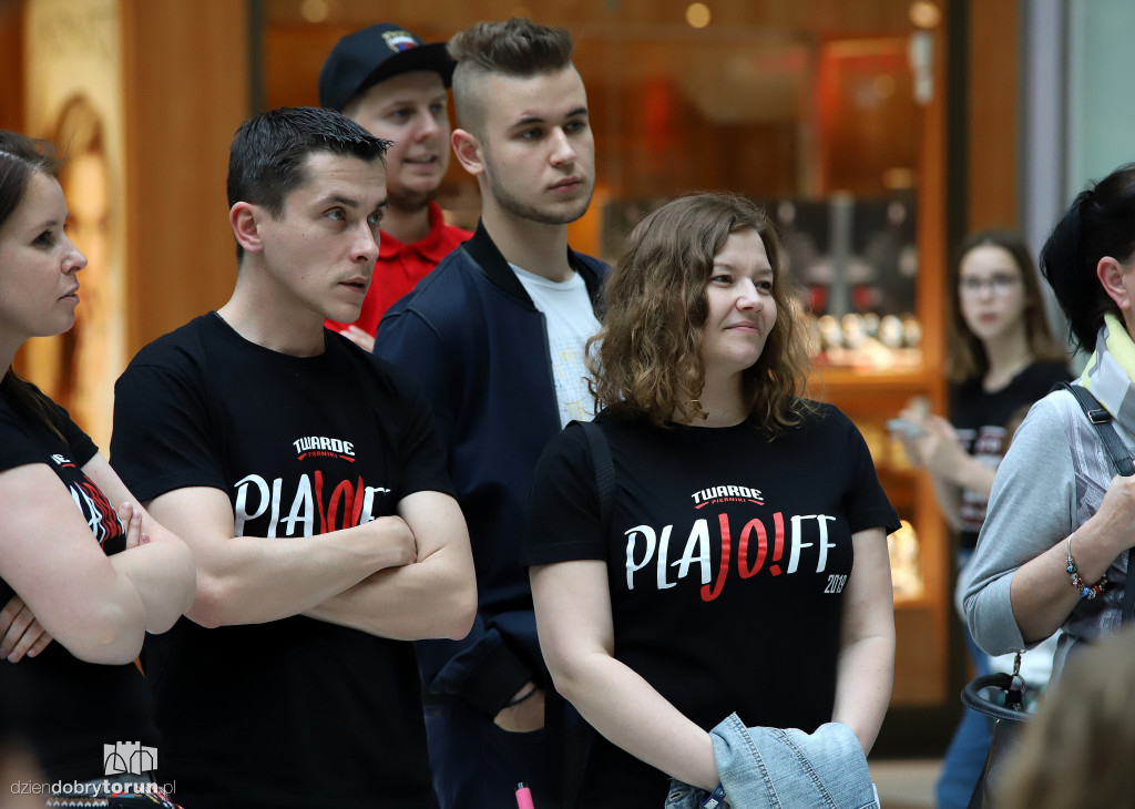 Konferencja prasowa Twardych Pierników