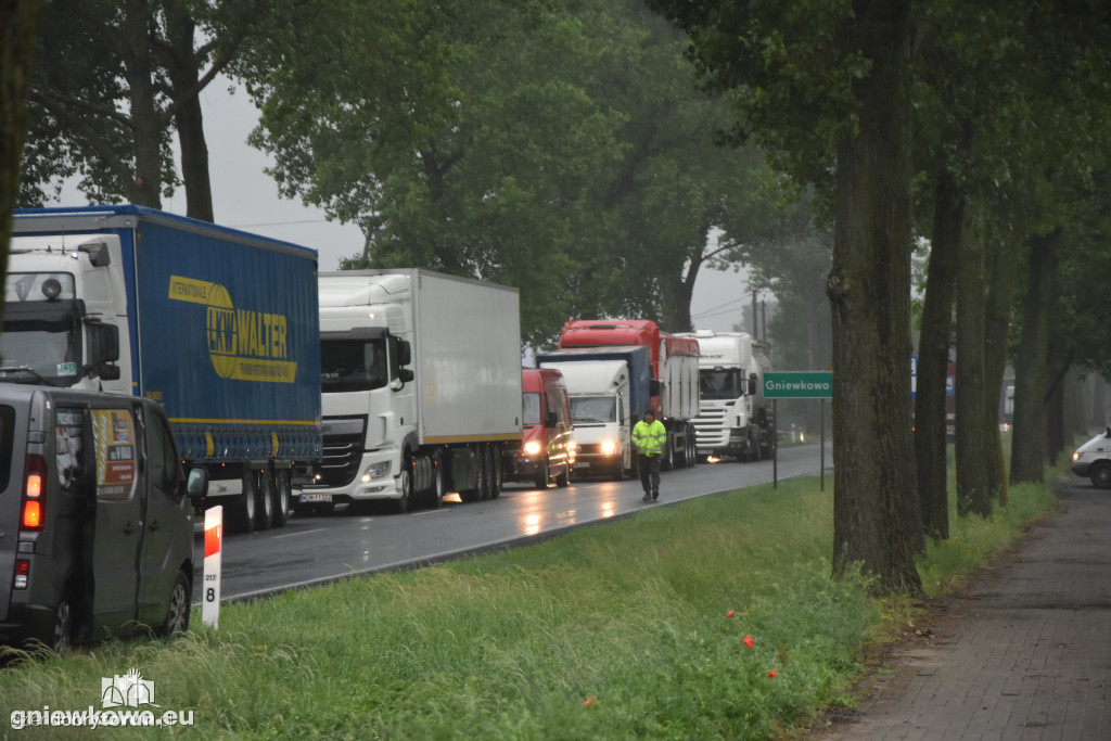 Zderzenie dwóch pojazdów w Gniewkowie