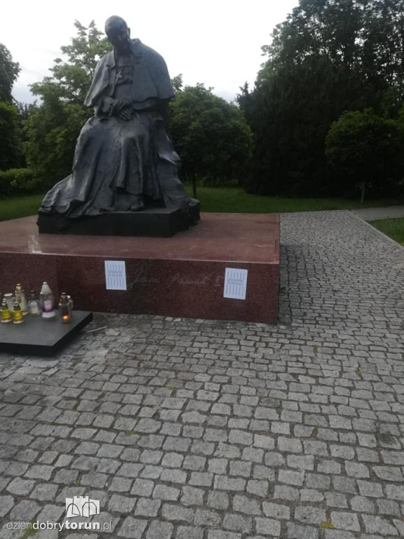 Episkopat do więzienia - akcja TSK