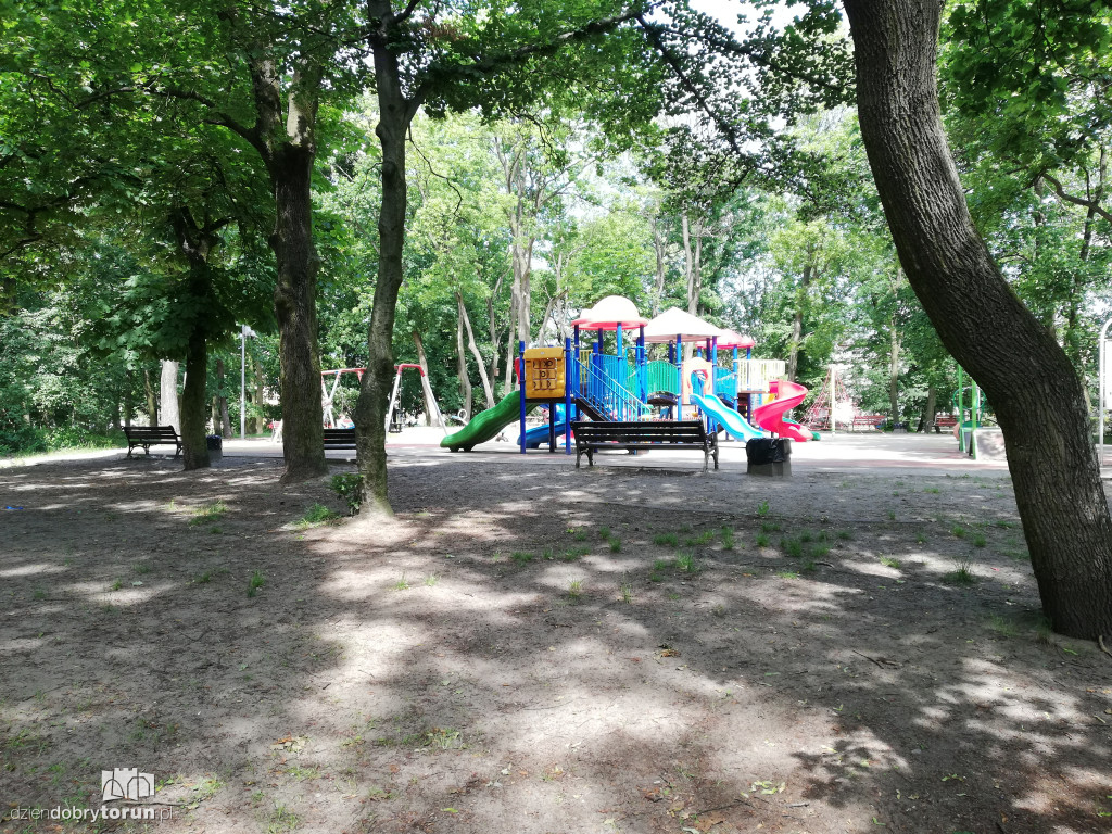 Plac na Bydgoskim po naprawie