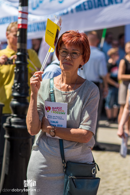Tłumy na marszu dla życia i rodziny