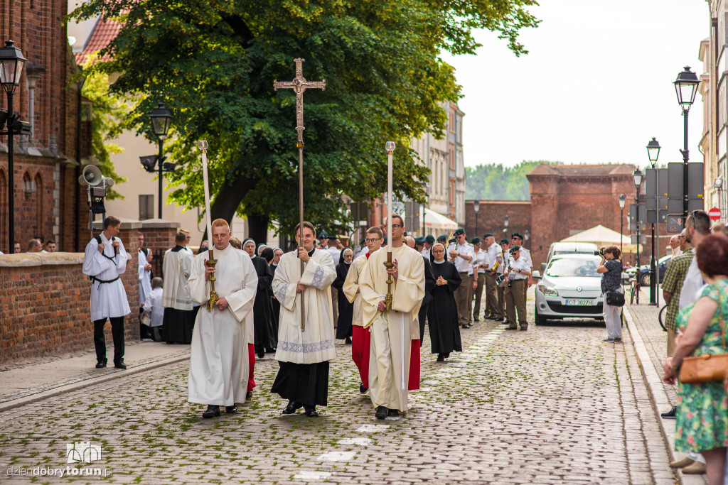 Ulicami Starego Miasta przeszła procesja