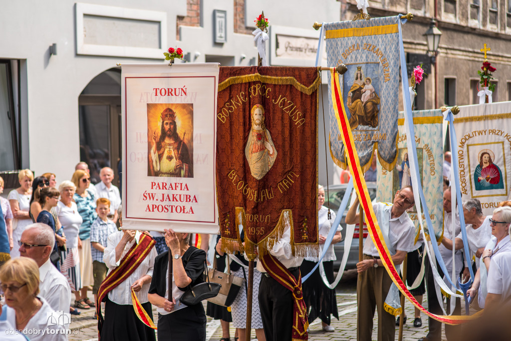 Ulicami Starego Miasta przeszła procesja