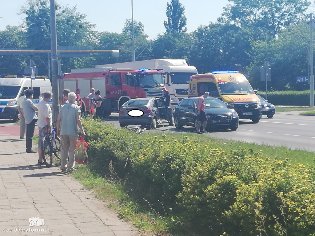 Groźna kolizja na Alei 700-lecia