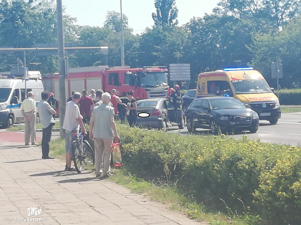 Groźna kolizja na Alei 700-lecia