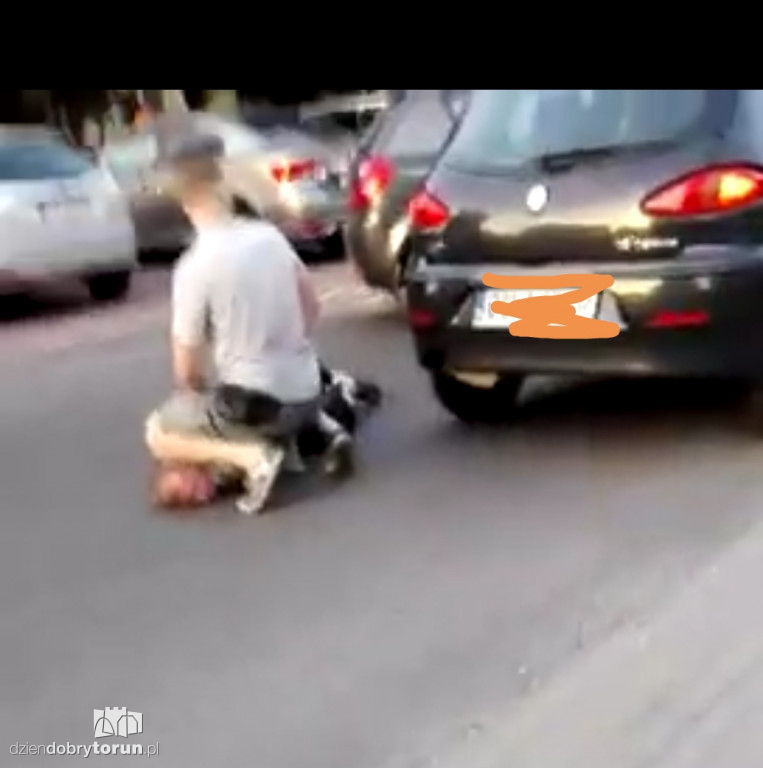 Zatrzymanie kierowcy na osiedlu Na Skarpie