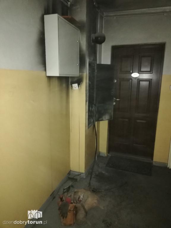 Pożar w wieżowcu przy ul. Ślaskiego 6