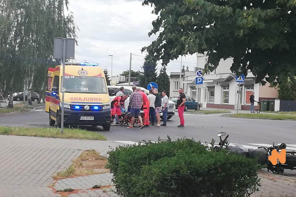 Zderzenie motocyklisty z autem na Wrzosach