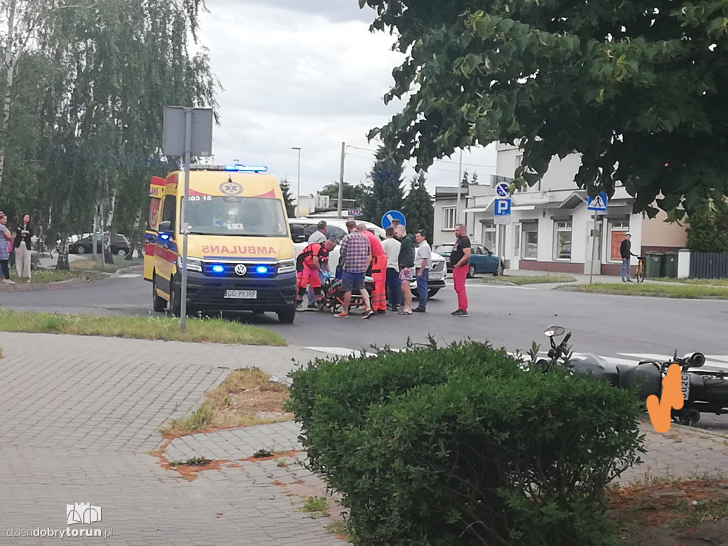 Zderzenie motocyklisty z autem na Wrzosach
