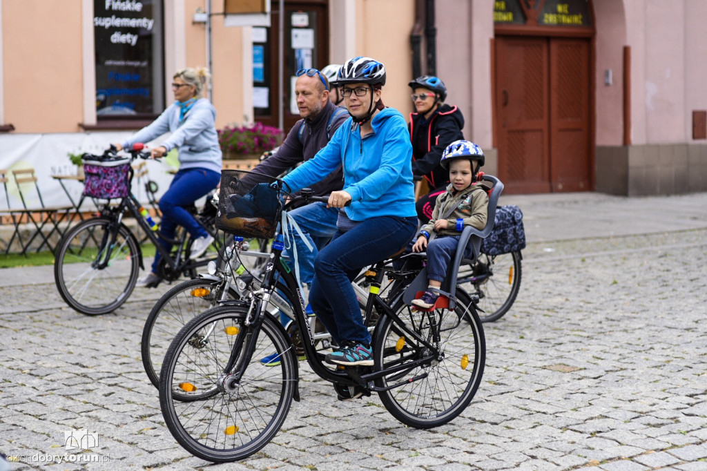 Wakacyjna rowerowa masa krytyczna