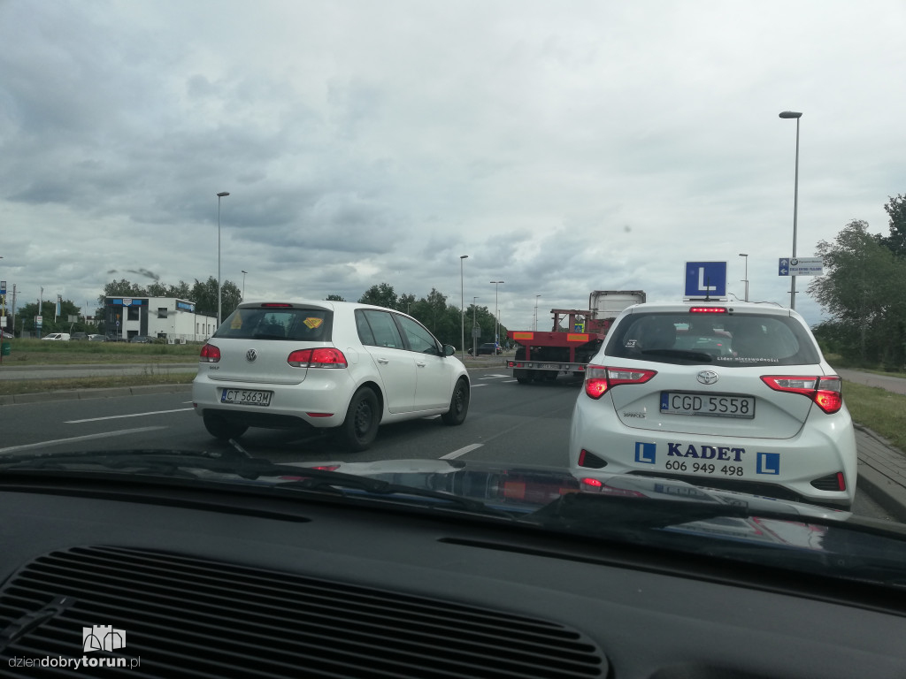 Korki na dojeździe do Olsztyńskiej