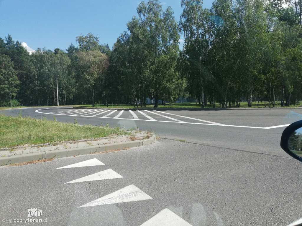 Driftowanie na osiedlu Na Skarpie