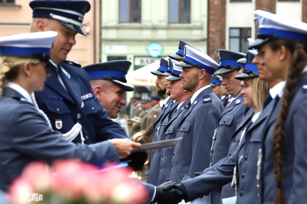 Obchody święta policji na starówce