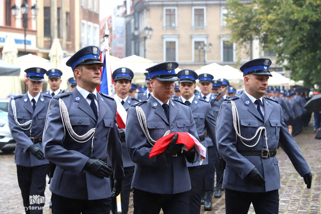 Obchody święta policji na starówce